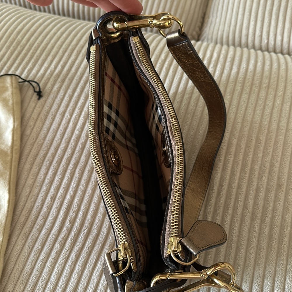 Burberry Lollard Shoulder/Clutch Bag - Picture 11 of 14